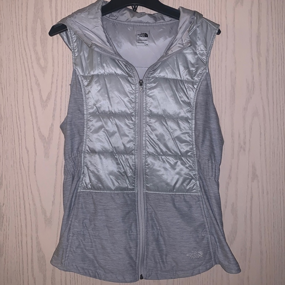 THE NORTH FACE grey vest
